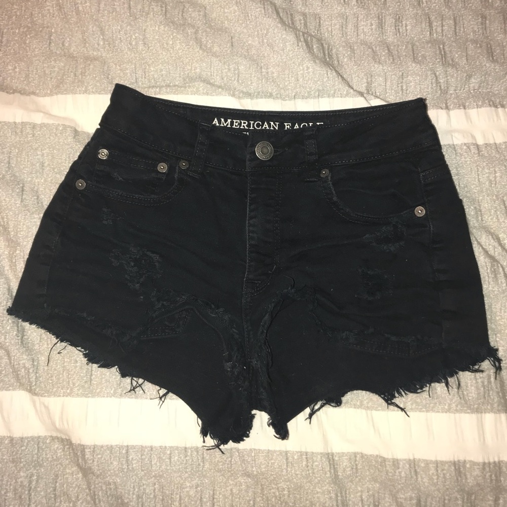 AE highwaisted black shorts